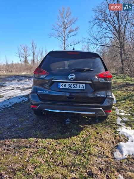 Внедорожник / Кроссовер Nissan Rogue 2018 в Киеве