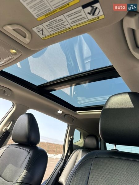 Внедорожник / Кроссовер Nissan Rogue 2017 в Ровно