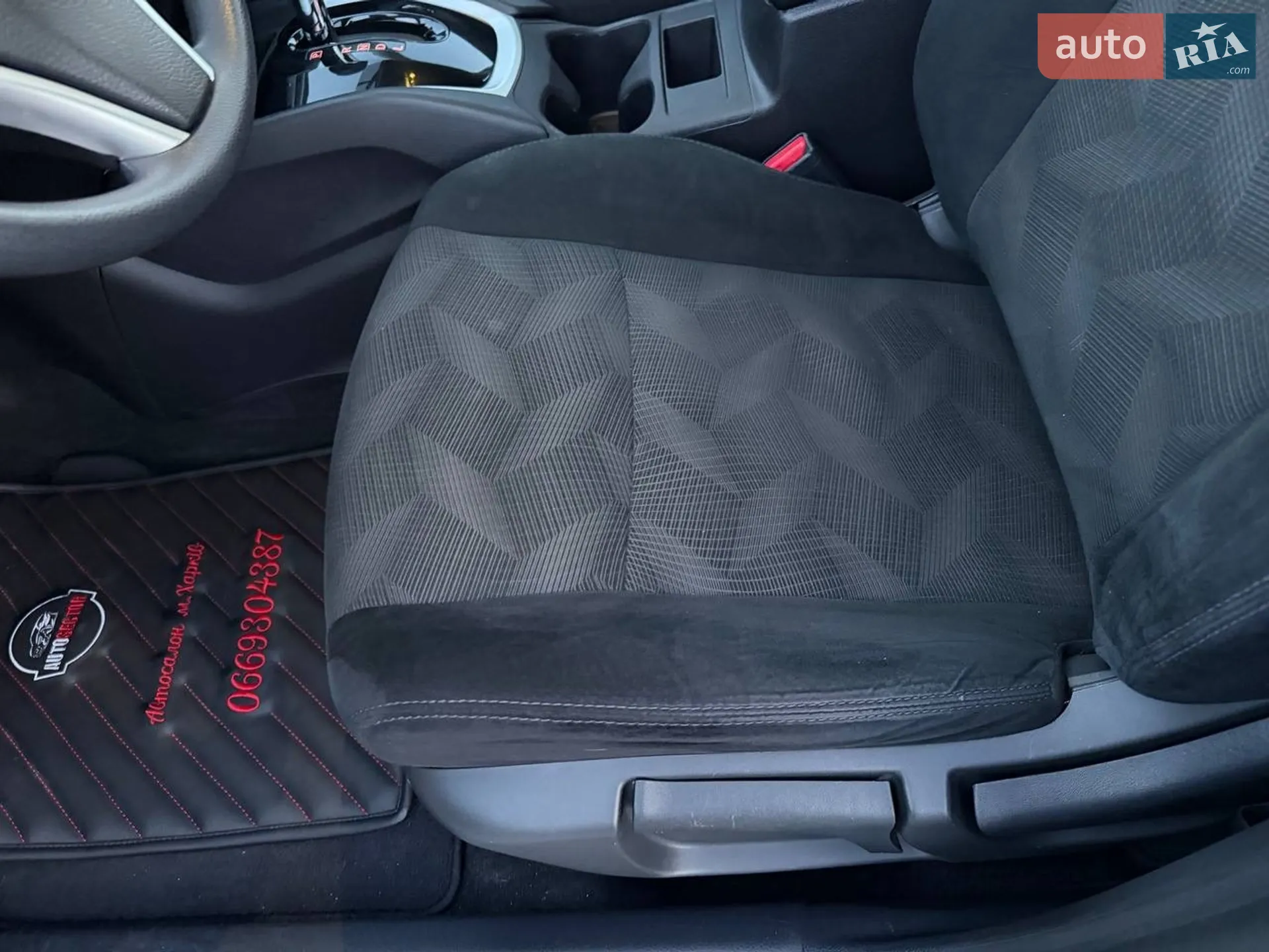 2015 Nissan Rogue - мініатюра 11