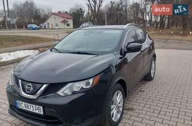 Позашляховик / Кросовер Nissan Rogue 2019 в Стрию