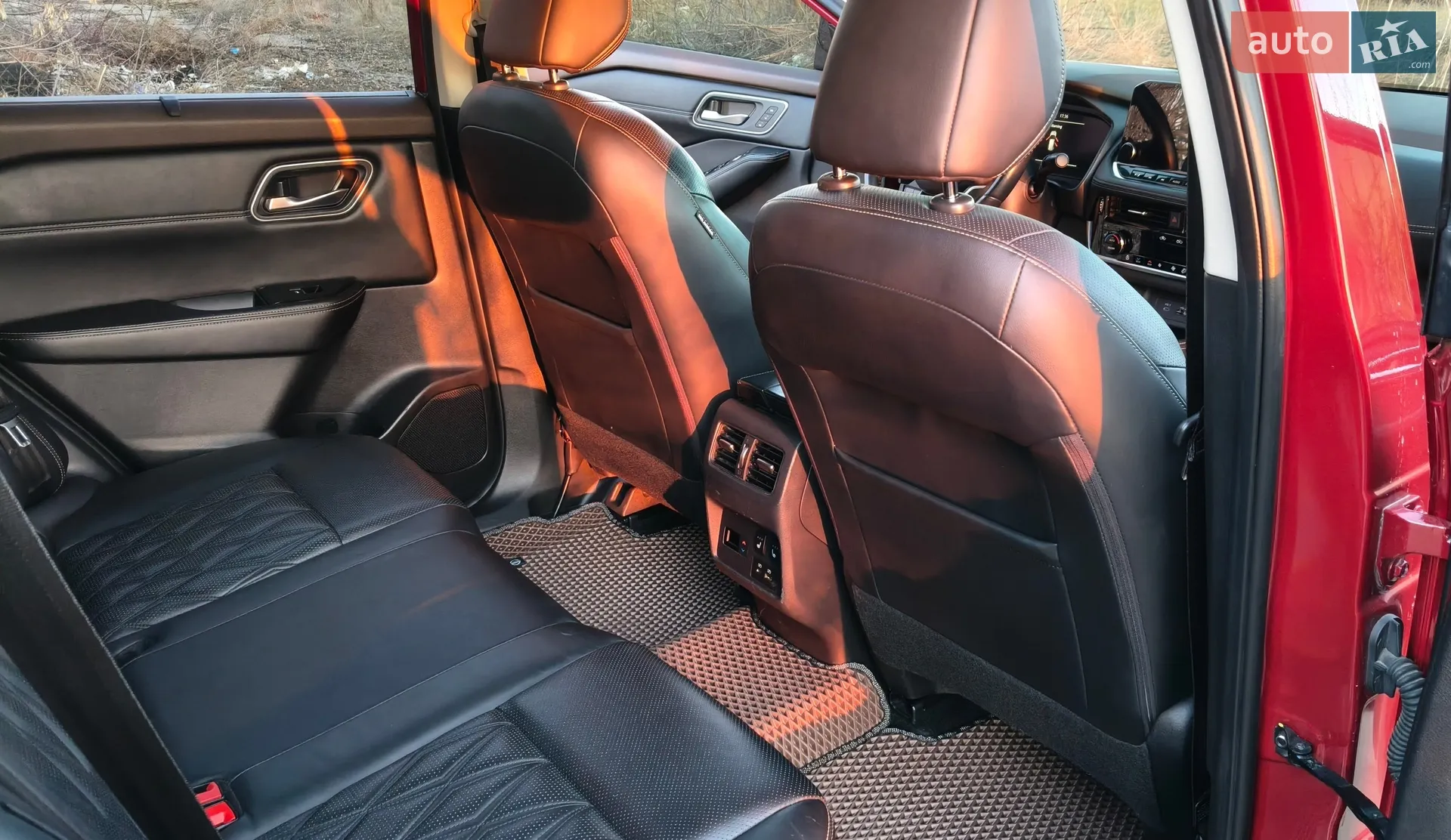 2020 Nissan Rogue - мініатюра 8