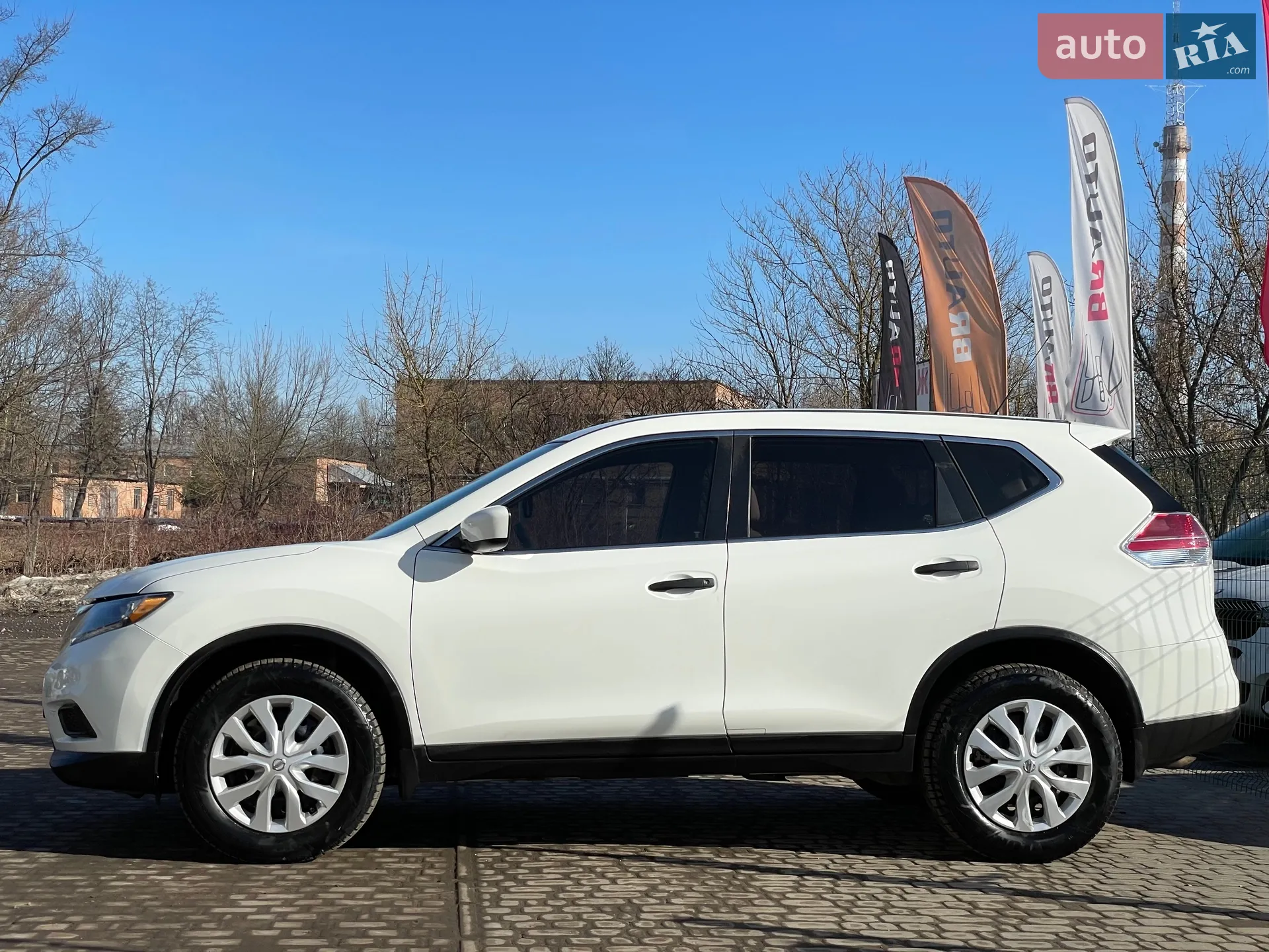 2016 Nissan Rogue - мініатюра 12