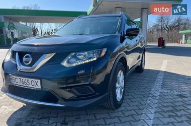 Внедорожник / Кроссовер Nissan Rogue 2015 в Львове