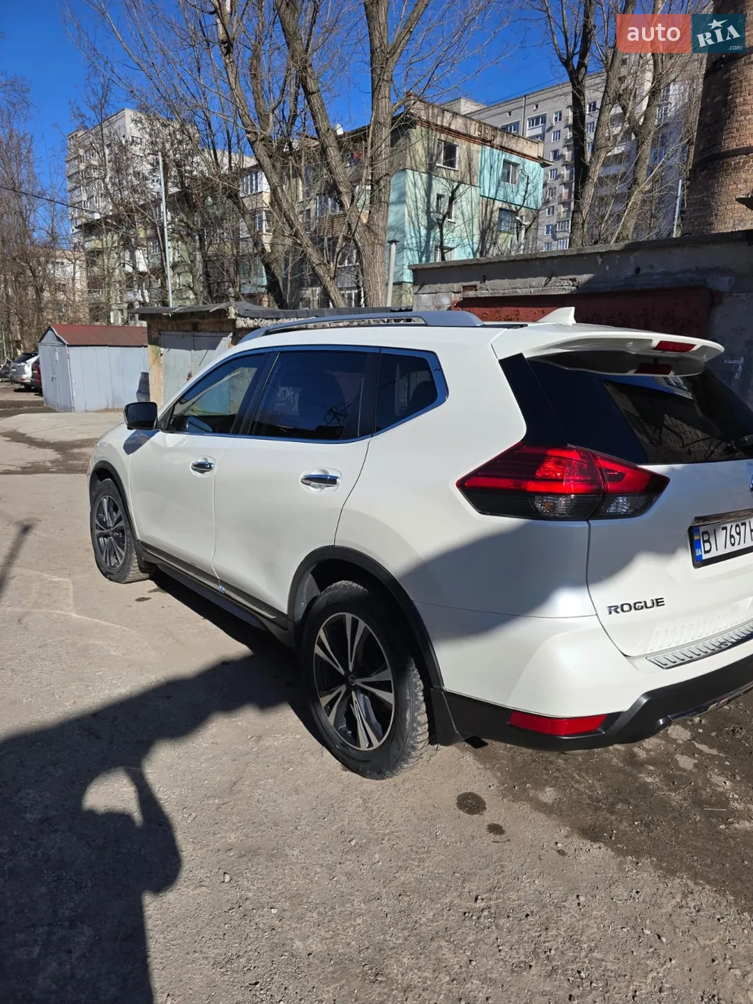 2017 Nissan Rogue - мініатюра 3
