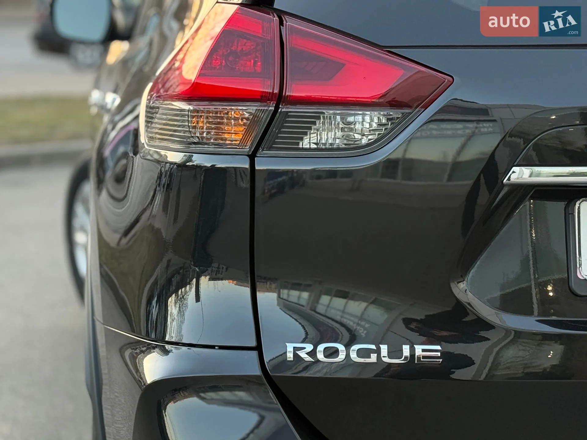 2019 Nissan Rogue - мініатюра 12