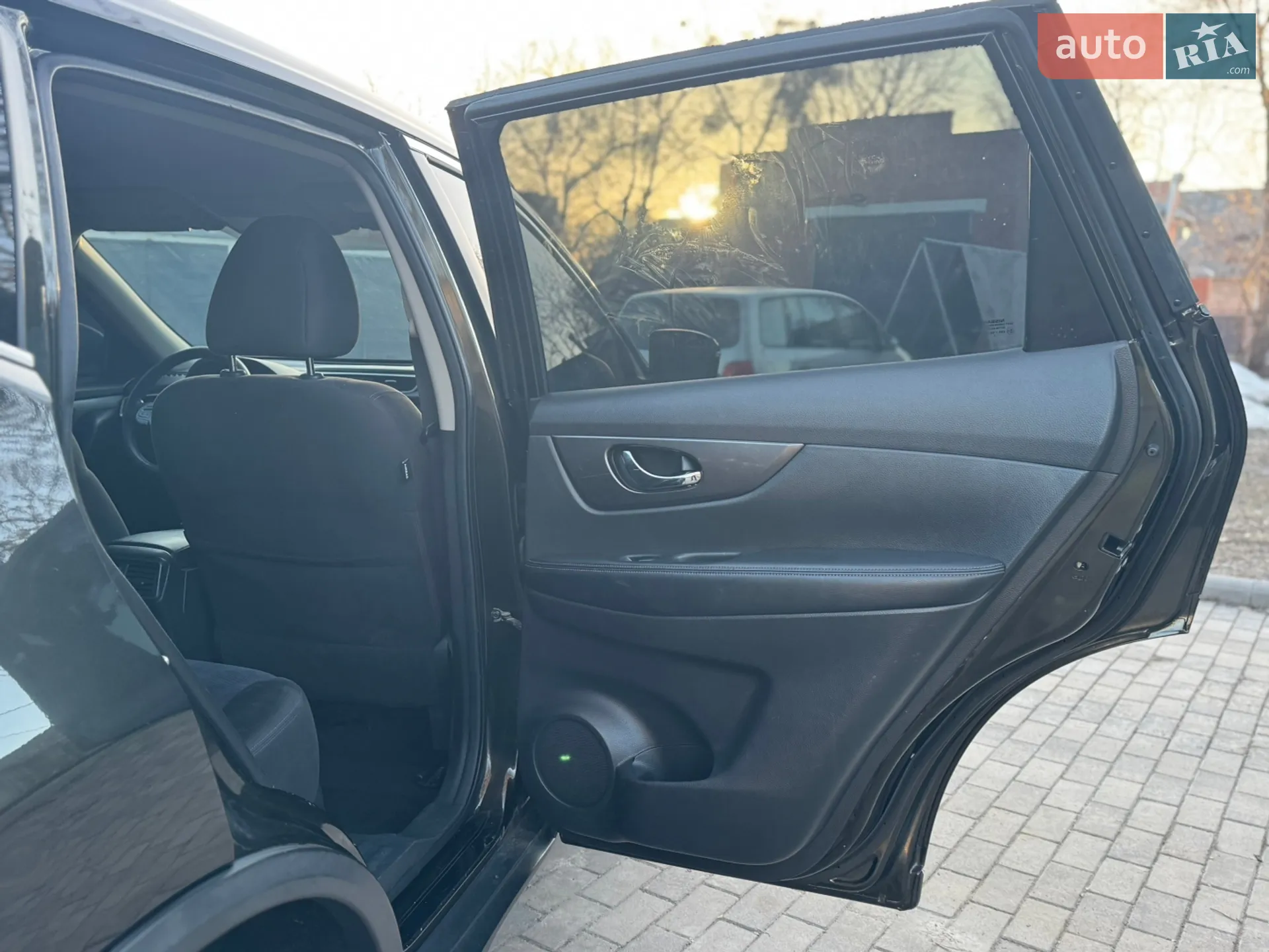 2015 Nissan Rogue - мініатюра 29