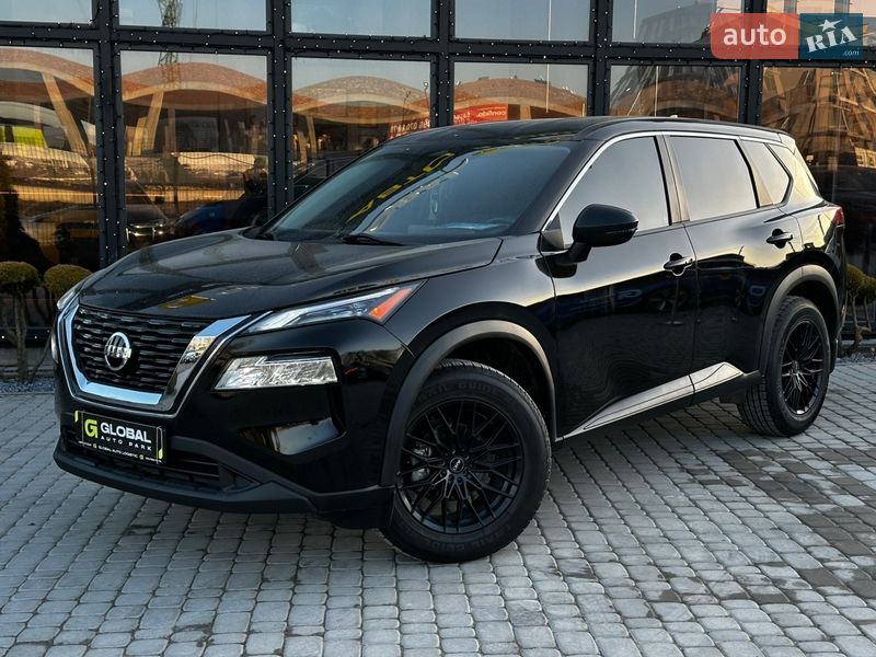 Внедорожник / Кроссовер Nissan Rogue 2022 в Львове