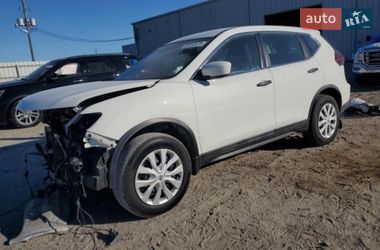 Внедорожник / Кроссовер Nissan Rogue 2019 в Львове