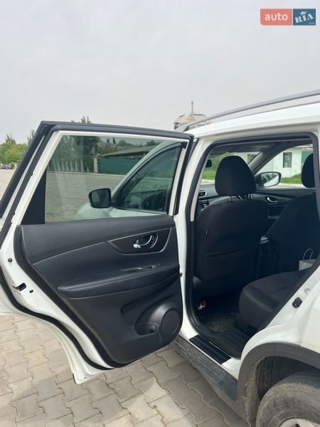 Внедорожник / Кроссовер Nissan Rogue 2016 в Измаиле