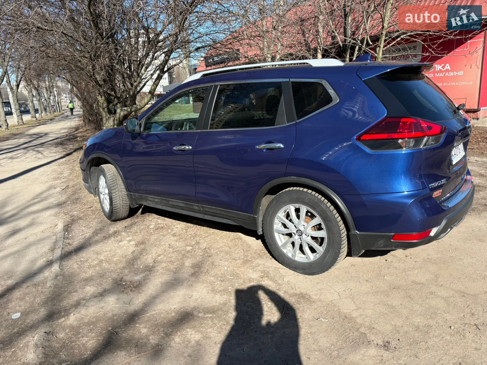 2017 Nissan Rogue - мініатюра 2