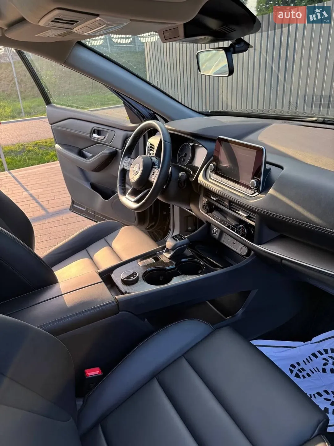 2022 Nissan Rogue - мініатюра 8