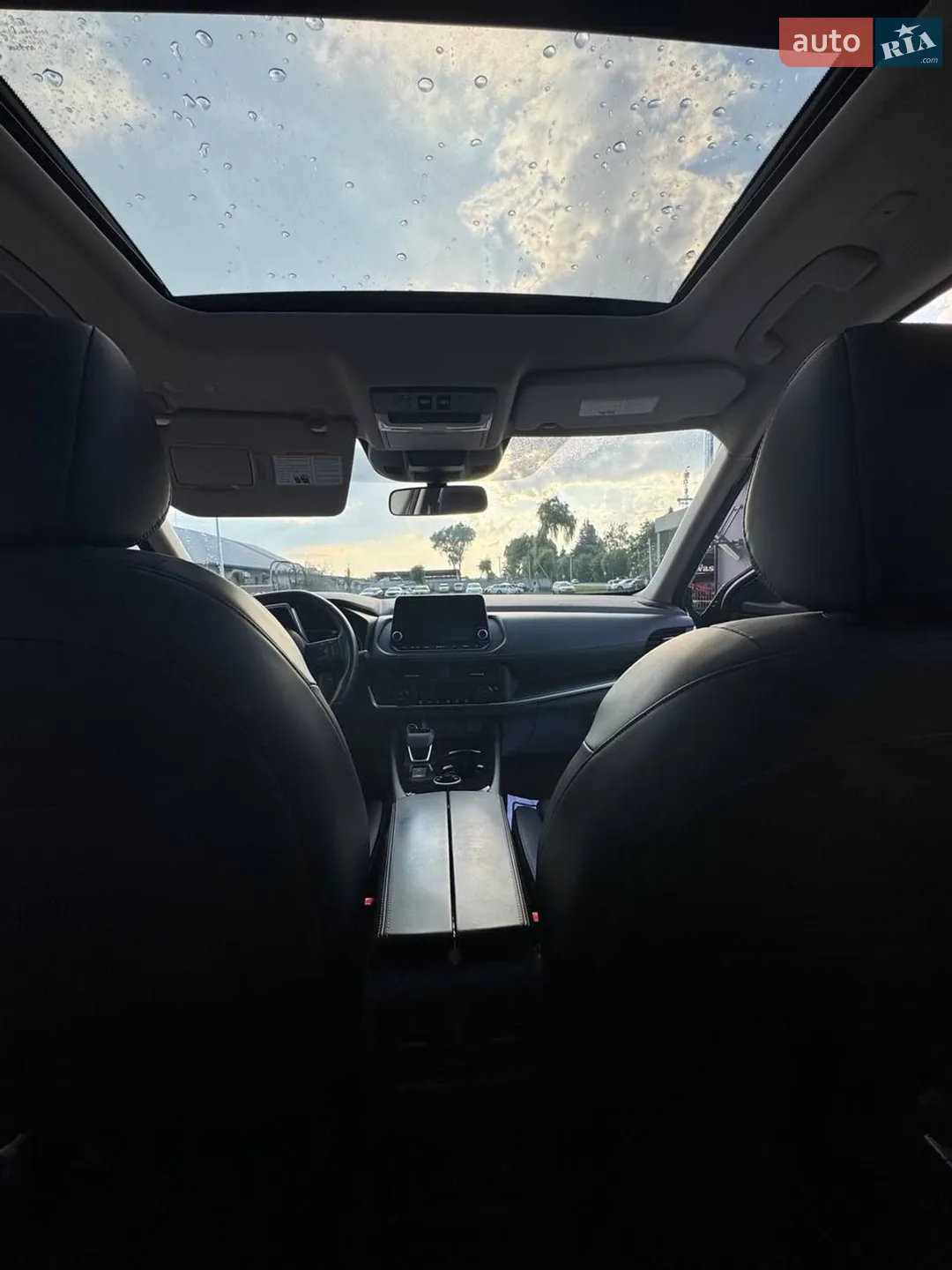 2022 Nissan Rogue - мініатюра 16