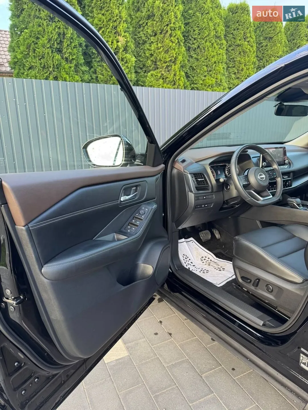 2022 Nissan Rogue - мініатюра 23