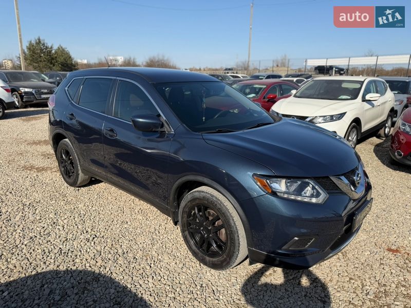Внедорожник / Кроссовер Nissan Rogue 2016 в Ивано-Франковске