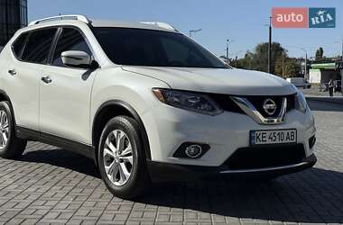 Внедорожник / Кроссовер Nissan Rogue 2016 в Днепре