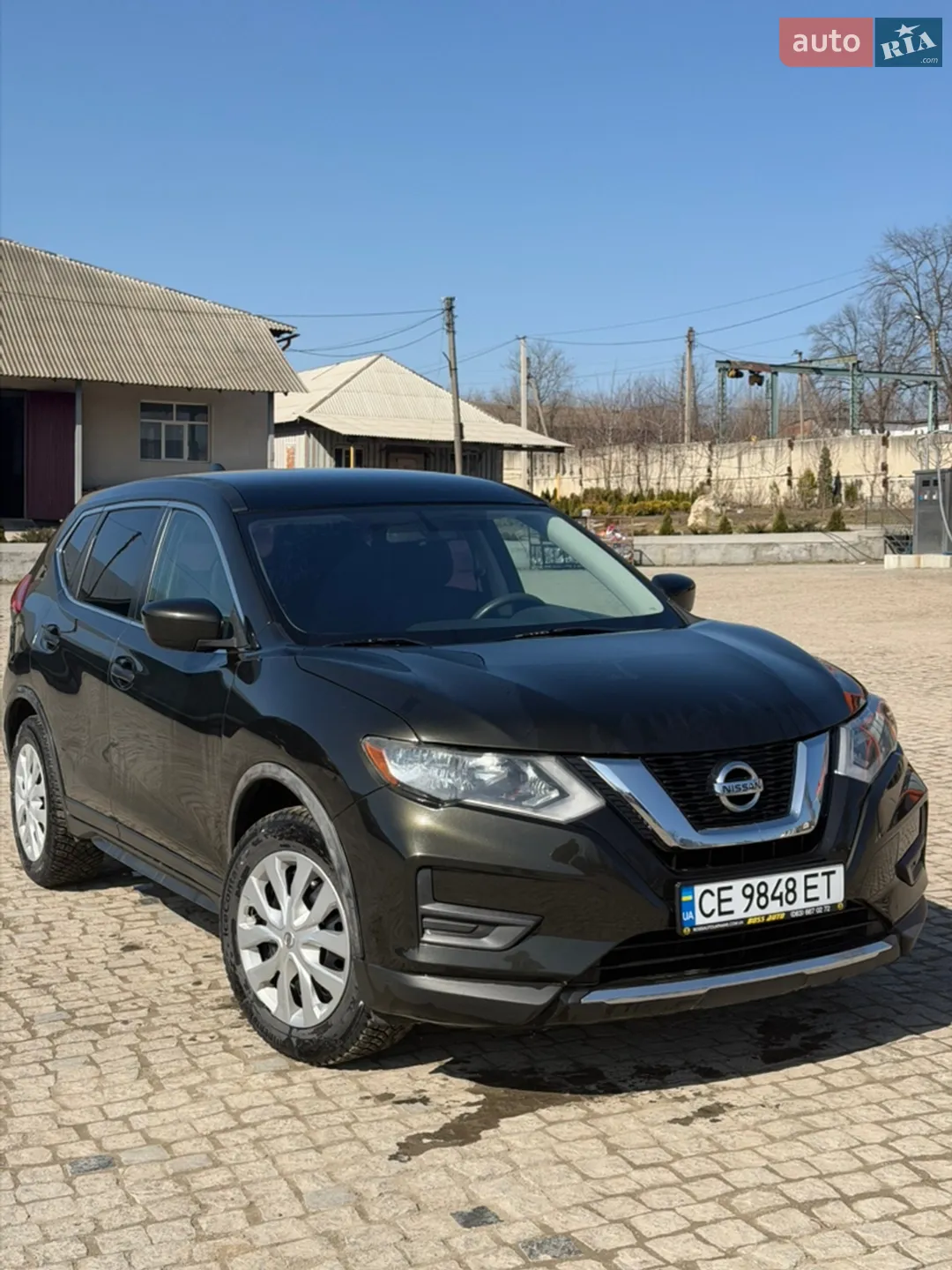 2017 Nissan Rogue - фото 1