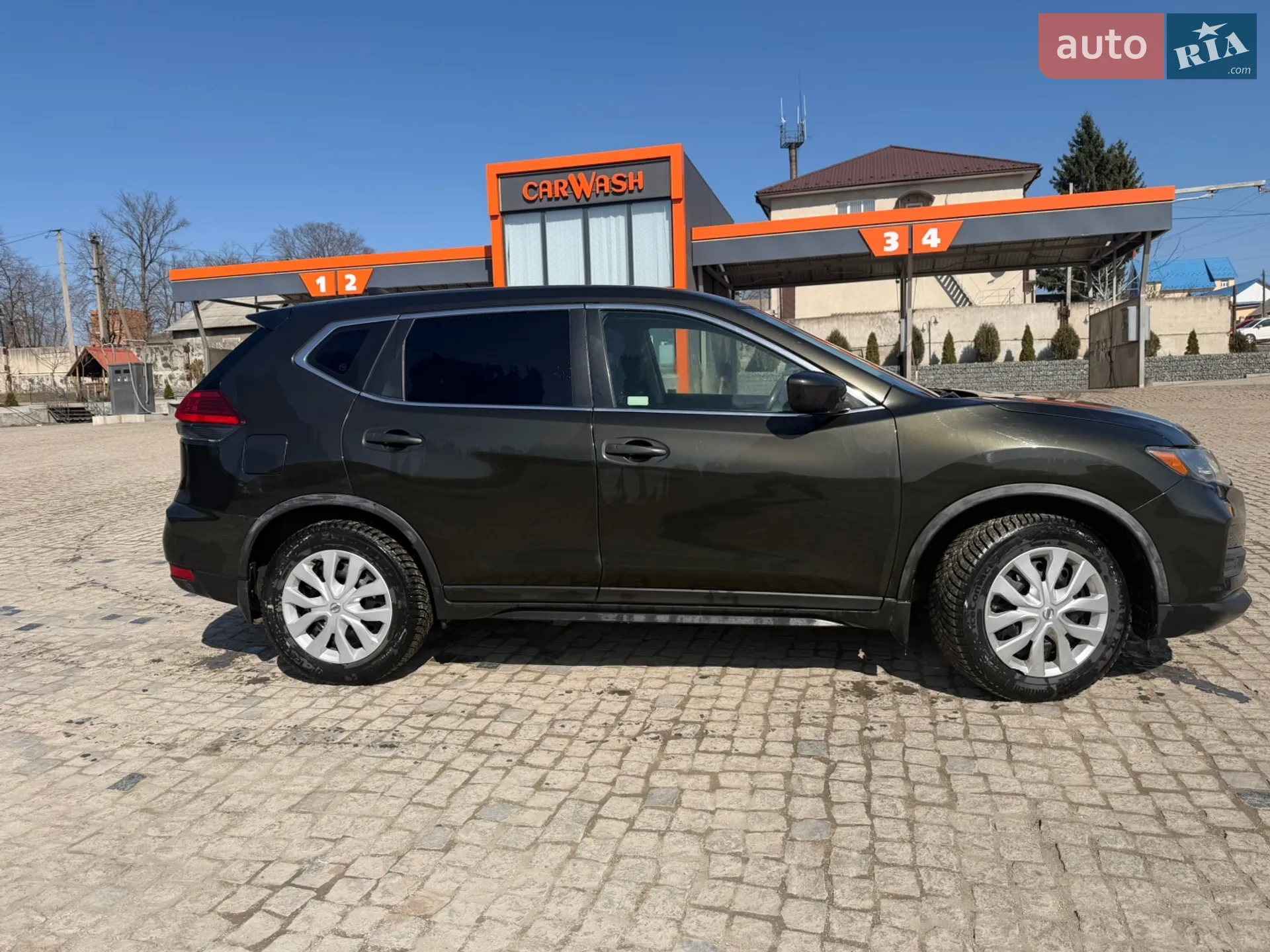 2017 Nissan Rogue - мініатюра 8
