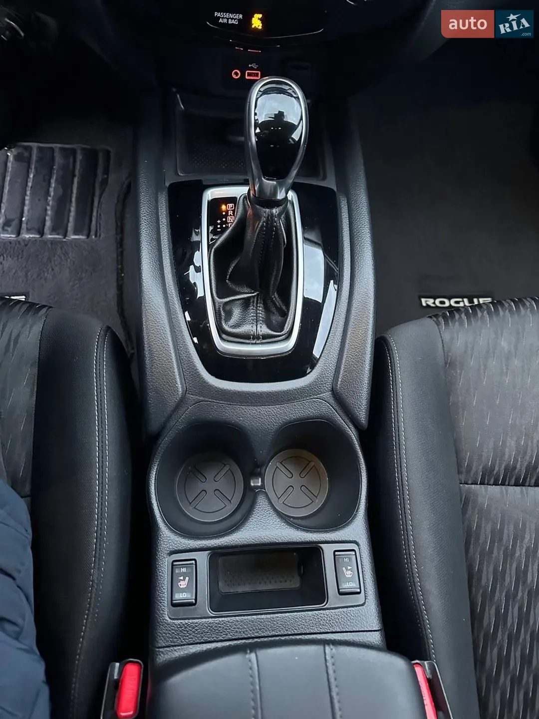 2019 Nissan Rogue - мініатюра 5