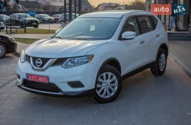 Позашляховик / Кросовер Nissan Rogue 2015 в Дрогобичі