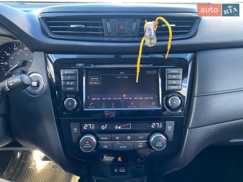 Внедорожник / Кроссовер Nissan Rogue 2018 в Житомире