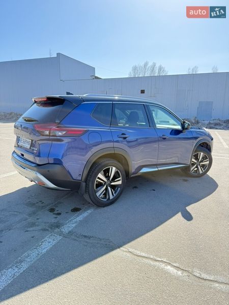 Внедорожник / Кроссовер Nissan Rogue 2023 в Полтаве