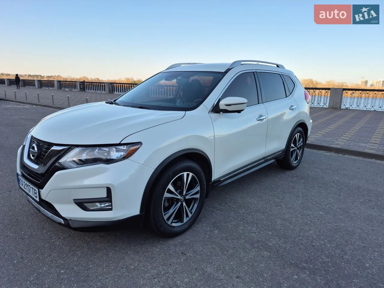 2016 Nissan Rogue - мініатюра 12
