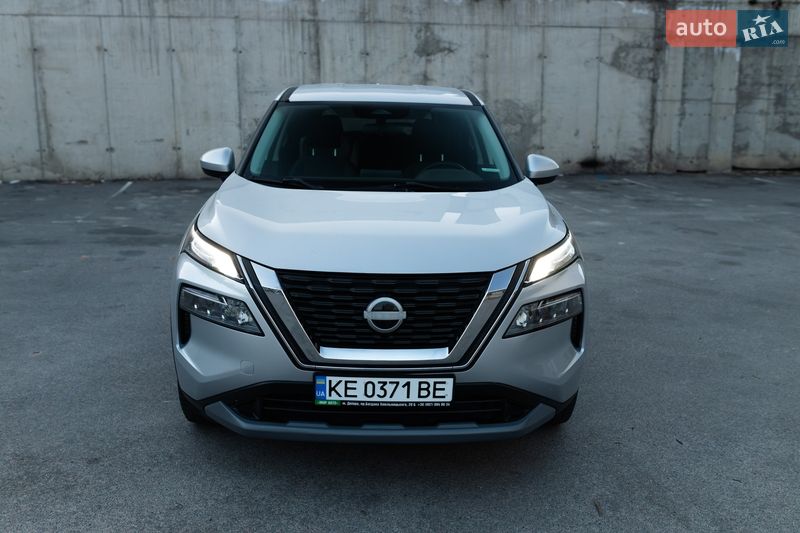 Позашляховик / Кросовер Nissan Rogue 2023 в Дніпрі