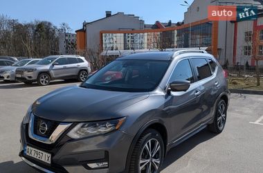 Внедорожник / Кроссовер Nissan Rogue 2018 в Виннице
