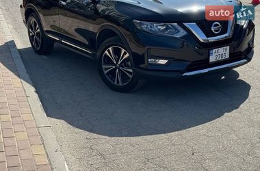 Позашляховик / Кросовер Nissan Rogue 2017 в Дніпрі