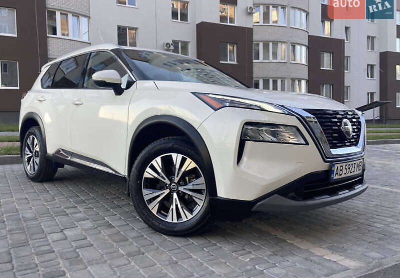 Внедорожник / Кроссовер Nissan Rogue 2021 в Виннице