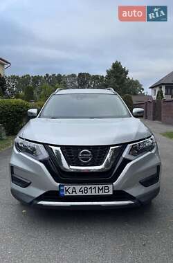Внедорожник / Кроссовер Nissan Rogue 2018 в Киеве