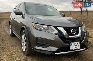 Внедорожник / Кроссовер Nissan Rogue 2017 в Тернополе
