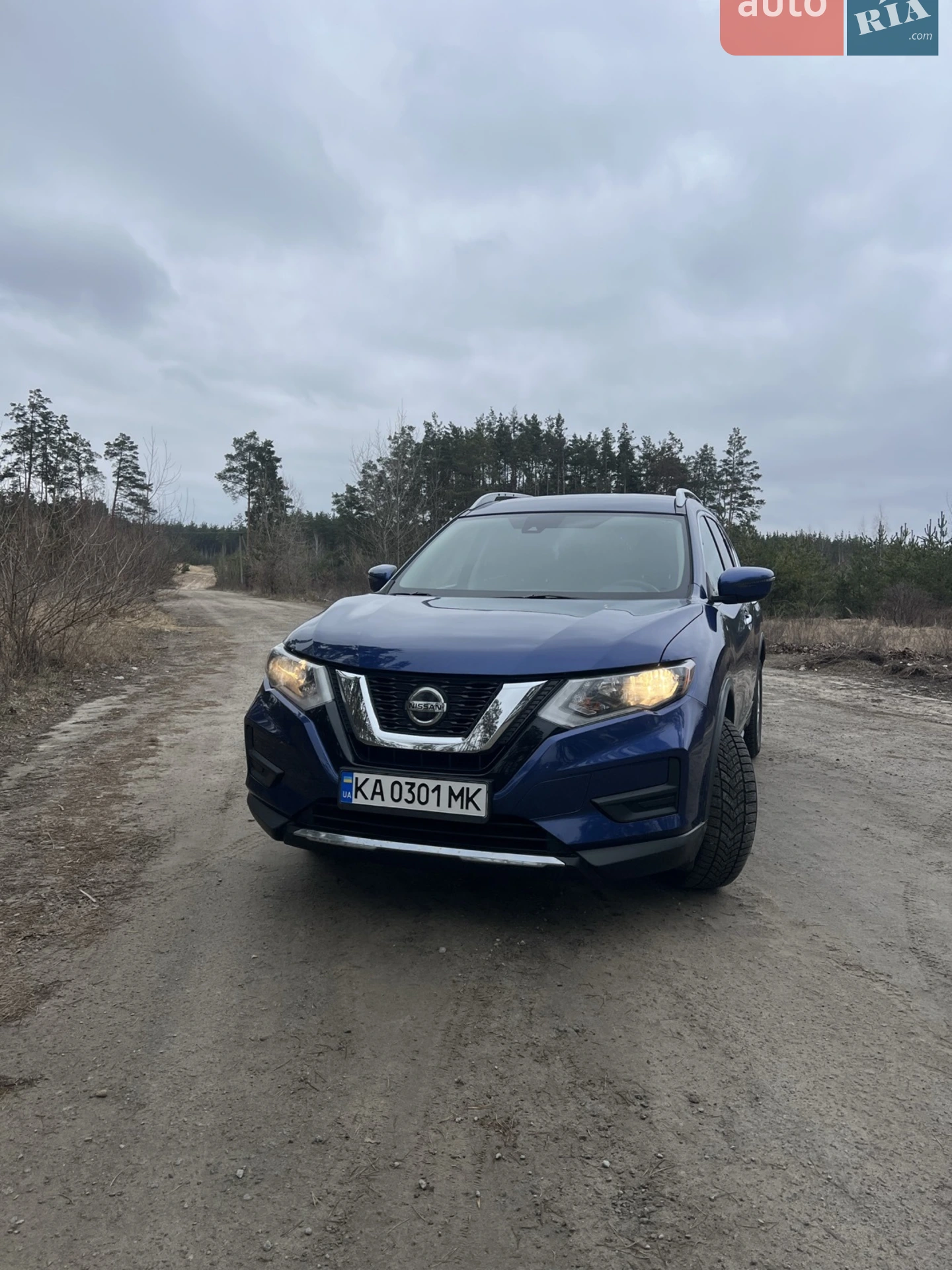 2019 Nissan Rogue - мініатюра 2