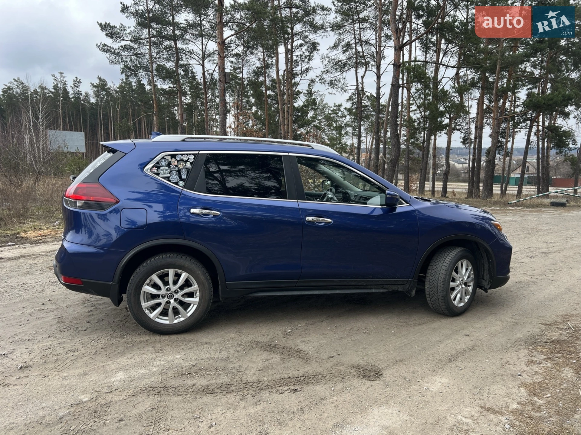 2019 Nissan Rogue - мініатюра 3