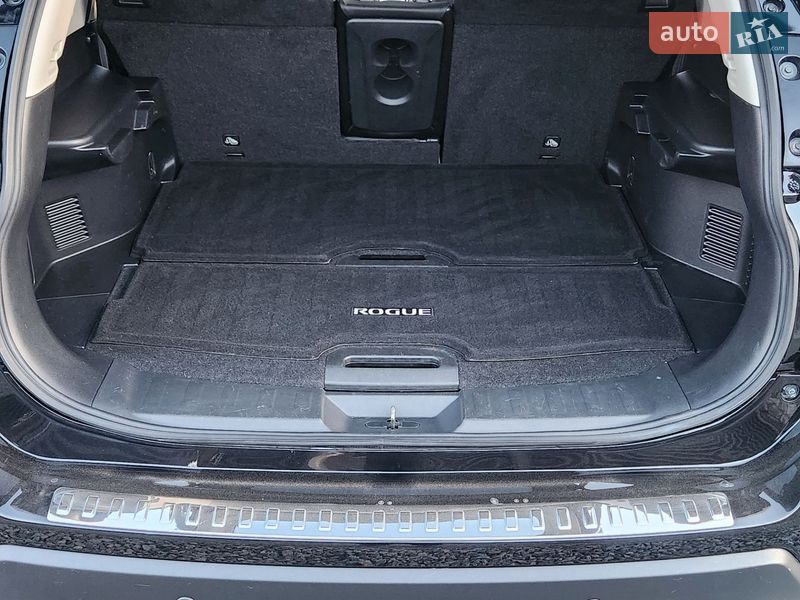 Внедорожник / Кроссовер Nissan Rogue 2019 в Виннице