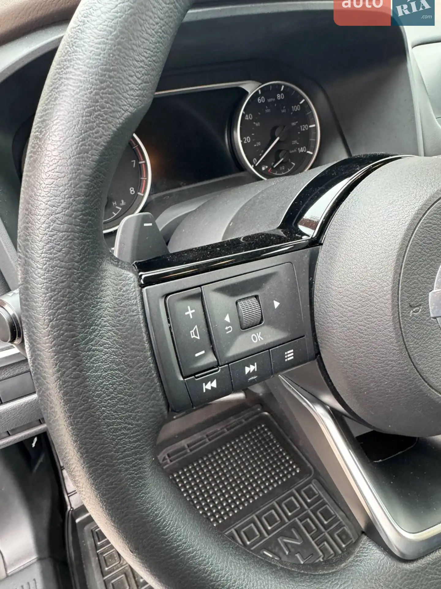 2021 Nissan Rogue - мініатюра 31