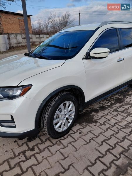 Внедорожник / Кроссовер Nissan Rogue 2018 в Тульчине
