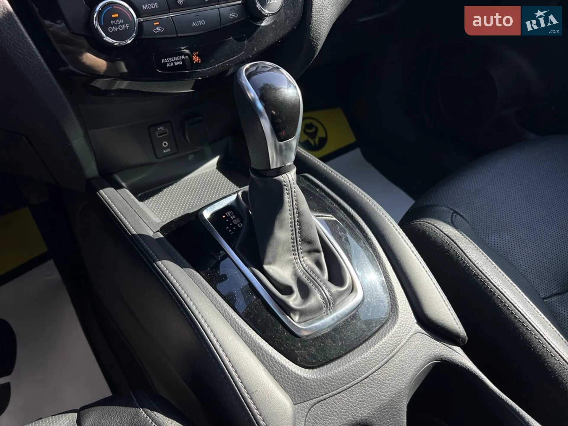 2017 Nissan Rogue - мініатюра 20