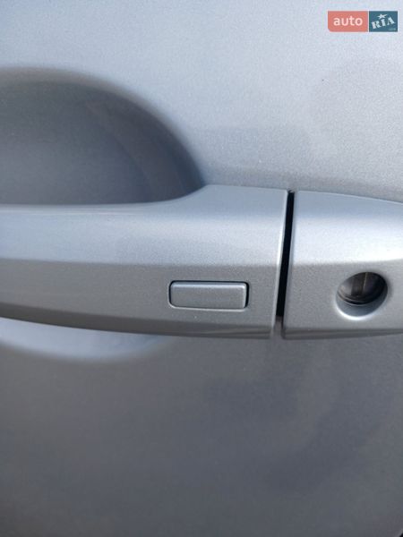 Внедорожник / Кроссовер Nissan Rogue 2023 в Броварах