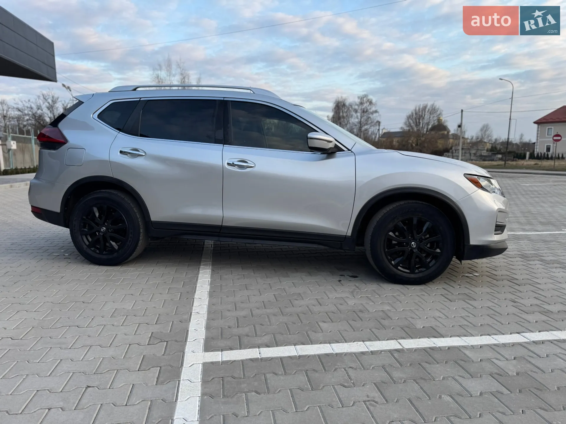 2019 Nissan Rogue - мініатюра 5