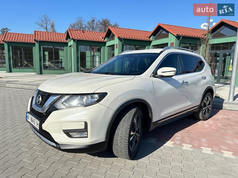 Позашляховик / Кросовер Nissan Rogue 2016 в Ірпені