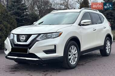 Позашляховик / Кросовер Nissan Rogue 2018 в Дніпрі