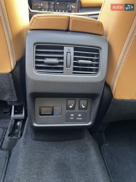 Внедорожник / Кроссовер Nissan Rogue 2022 в Одессе