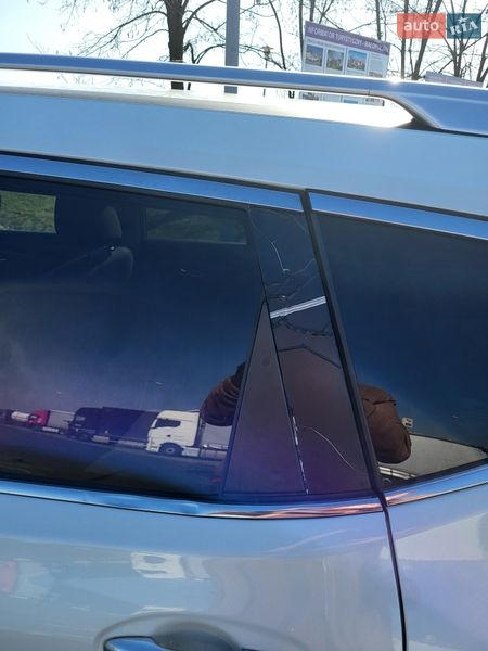 Внедорожник / Кроссовер Nissan Rogue 2015 в Львове