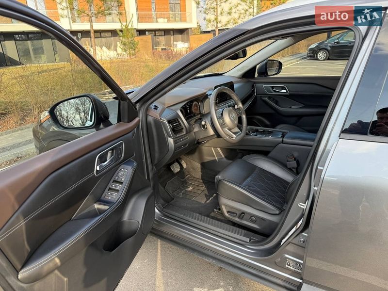 Позашляховик / Кросовер Nissan Rogue 2021 в Києві