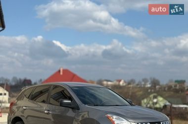 Позашляховик / Кросовер Nissan Rogue 2012 в Чернівцях