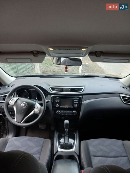 Внедорожник / Кроссовер Nissan Rogue 2016 в Чернигове