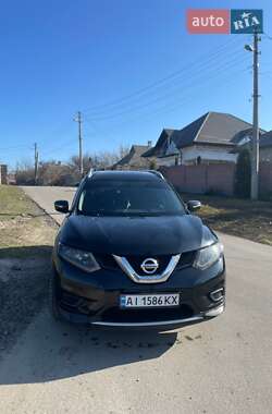 Внедорожник / Кроссовер Nissan Rogue 2015 в Белой Церкви