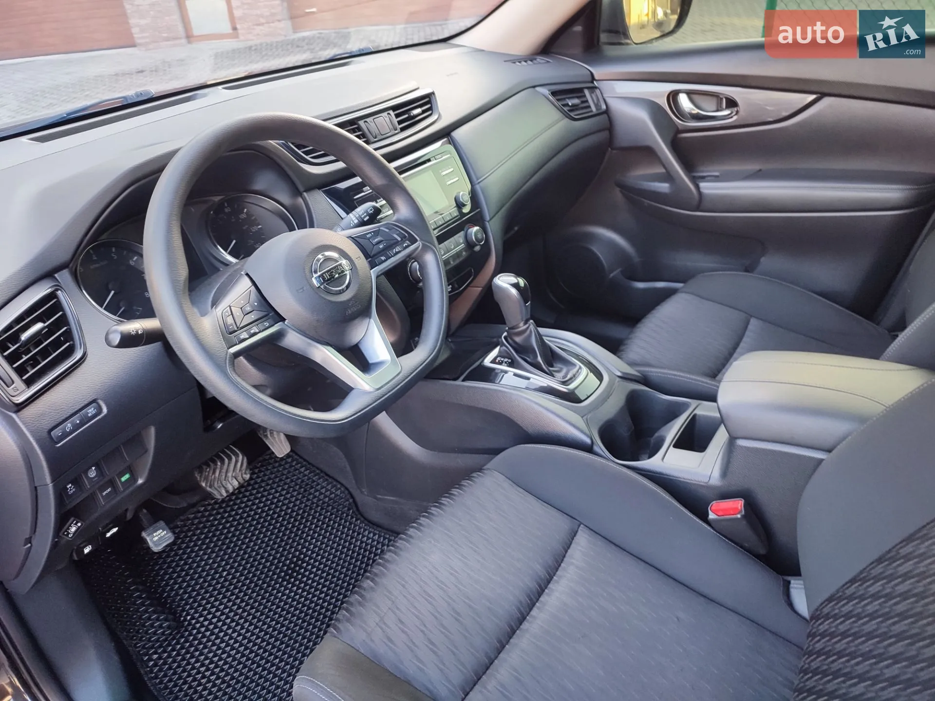 2017 Nissan Rogue - мініатюра 21