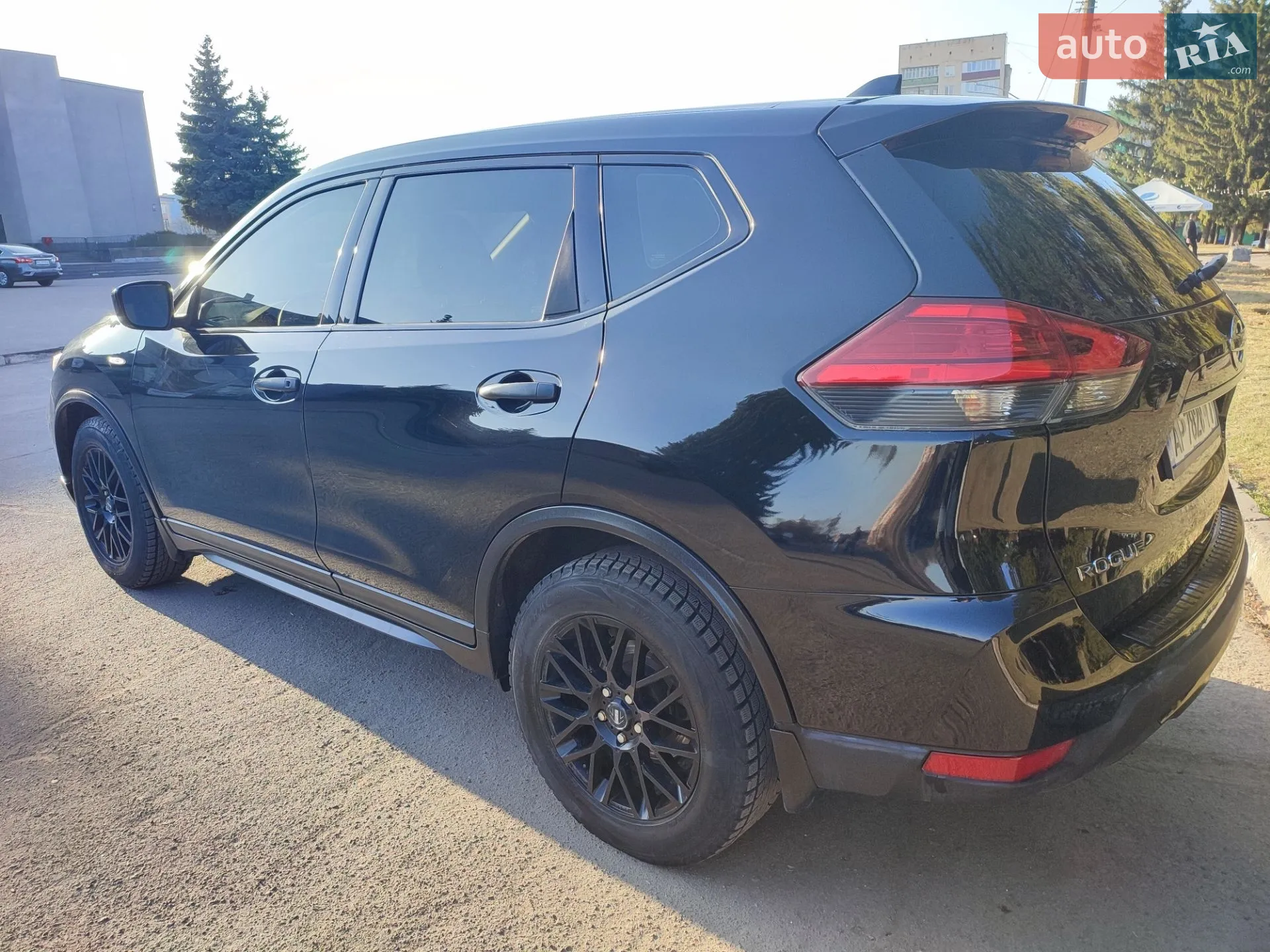 2017 Nissan Rogue - мініатюра 15